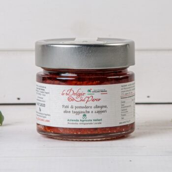 Paste aus Kirschtomaten und Oliven